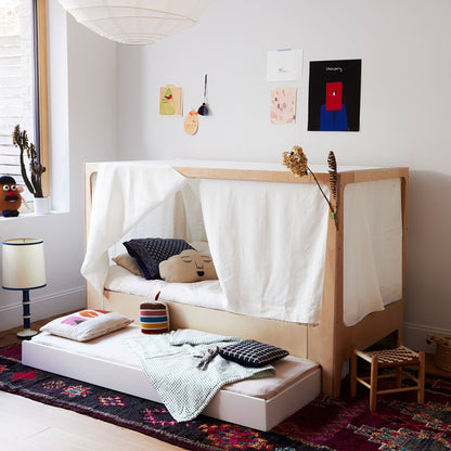 Oeuf NYC Perch Nest Bed - White/Birch