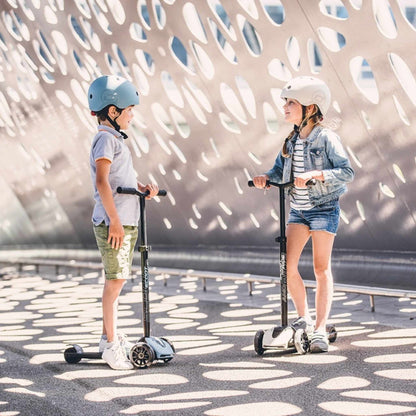 Scoot & Ride Highwaykick 5 LED Scooter - Ash
