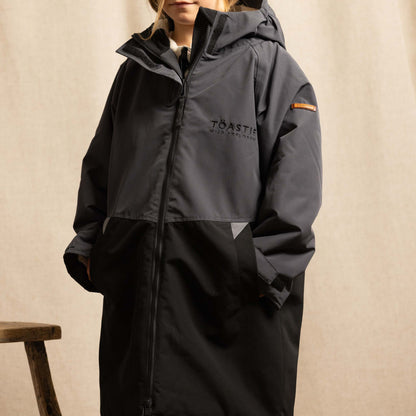 Toastie Kids Weatherproof Changing Robe - Black