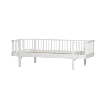 Oliver Furniture Wood Day Bed - White