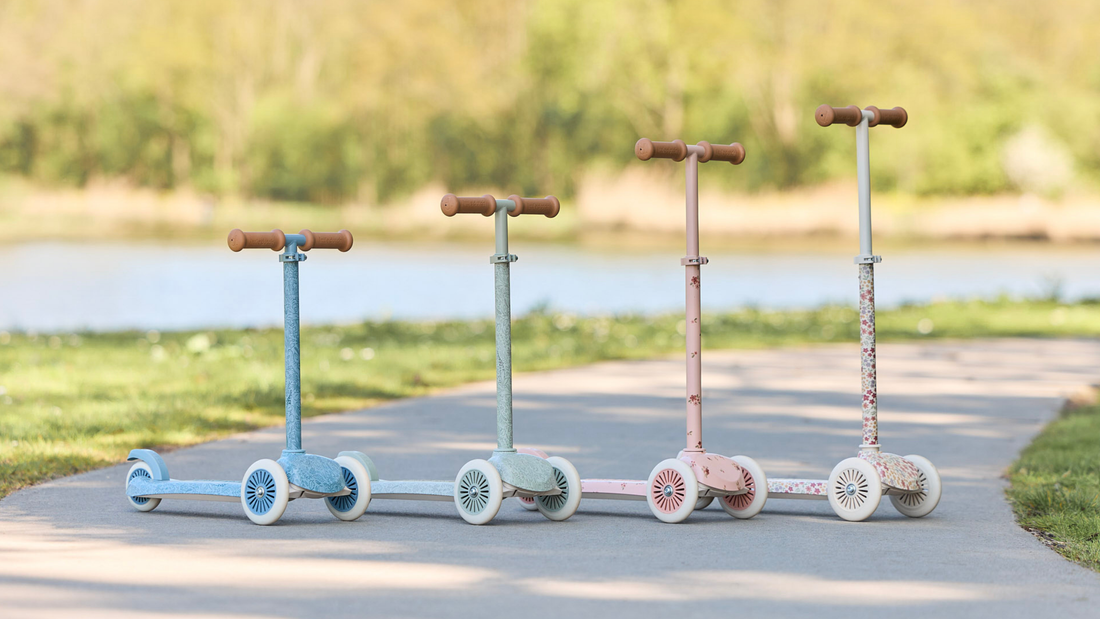 Little Dutch 3 Wheel Scooter with Adjustable Handlebars