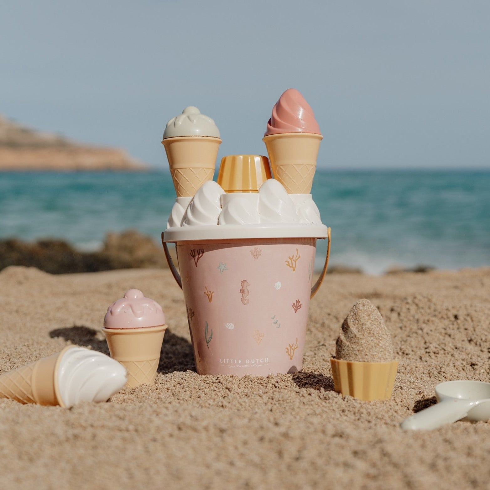 Little Dutch Ice Cream Bucket Set Ocean Dreams In Pink On The Beach