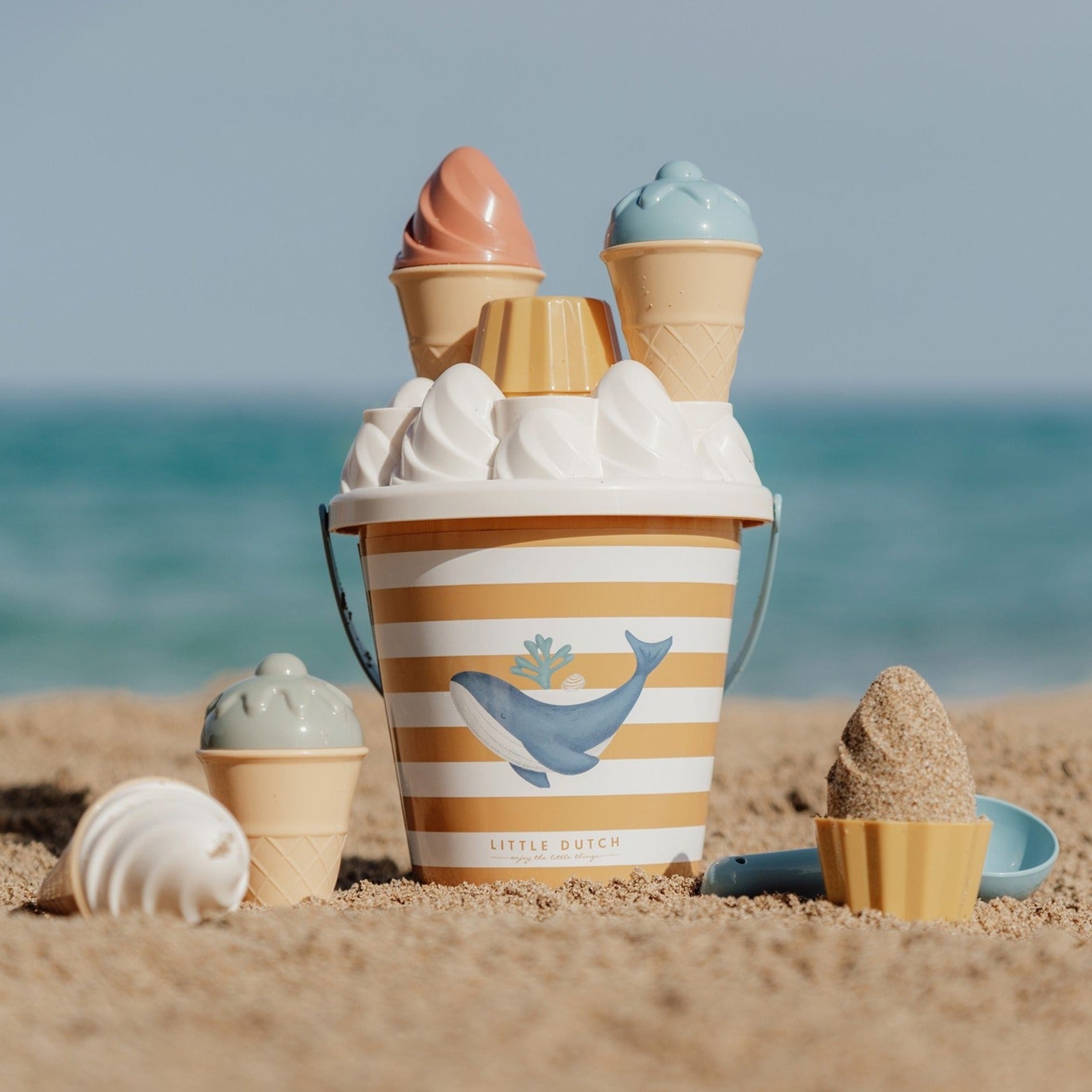 Little Dutch Ice Cream Bucket Set Ocean Dreams - Blue On The Beach