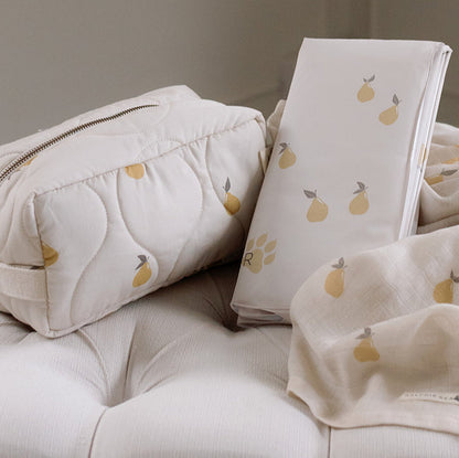 Ralphie Bear Quilted Washbag - Pear