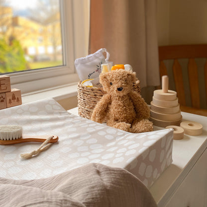 Scallop Anti Roll Wedge Baby Changing Mat - Neutral Beige
