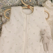 Avery Row 2.5 Tog Baby Sleeping Bag - Nettle Scatter