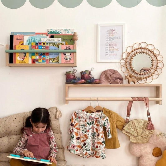 Autumns Corner - The Flip It Shelf