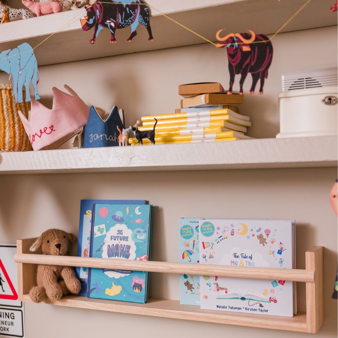 Autumns Corner - The Flip It Shelf