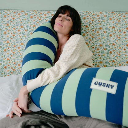Cushy Puff Pregnancy Pillow - Emerald Dreams