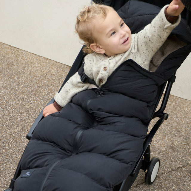 Finnson Alma Eco Universal Quilted Footmuff - Black