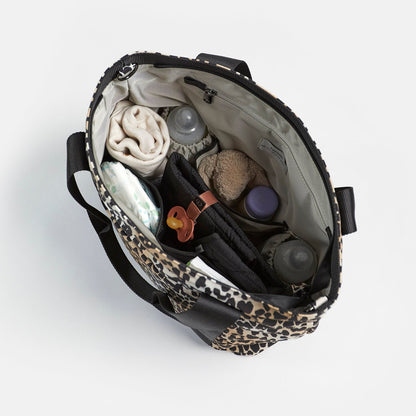 Finnson Selby Eco Changing Bag With Changing Mat - Leopard