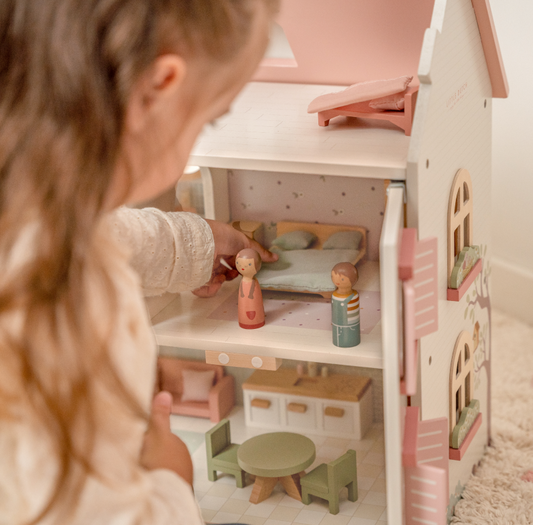 Little Dutch Pink Medium Dolls House With Furniture