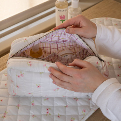 Avery Row Wash Bag - Anemone