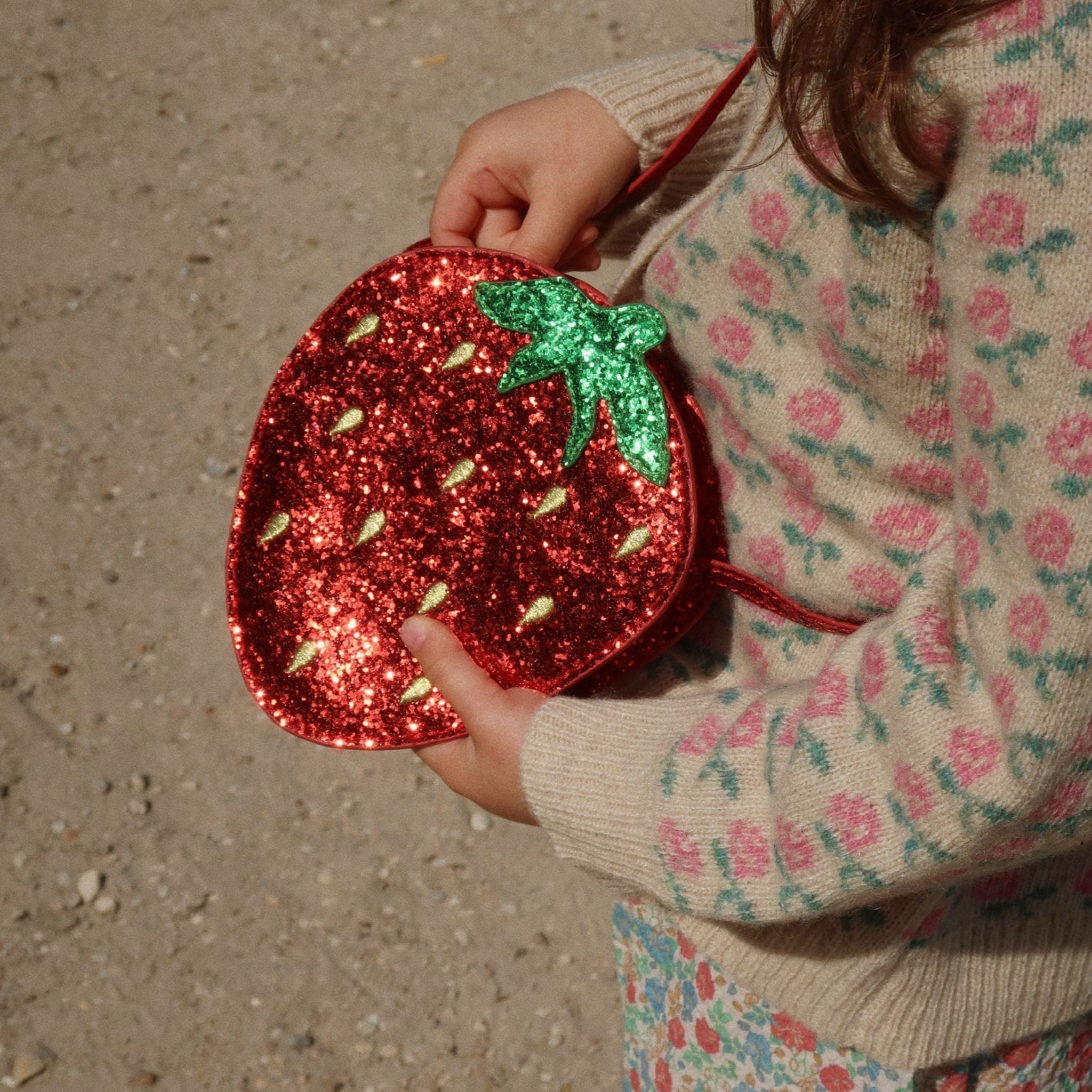 Konges Slojd Tut Shoulder Bag | Strawberry | Scandiborn