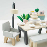 Le Toy Van Dolls House Dining Room Set
