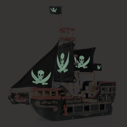 Le Toy Van Barbarossa Pirate Ship