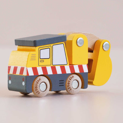 Le Toy Van Wooden Digger - Eddie