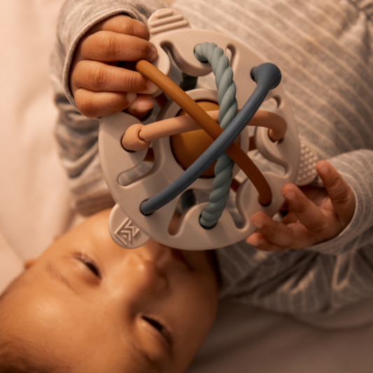 Liewood Hakim Silicone Mix Rattle - Sandy / Multi Mix