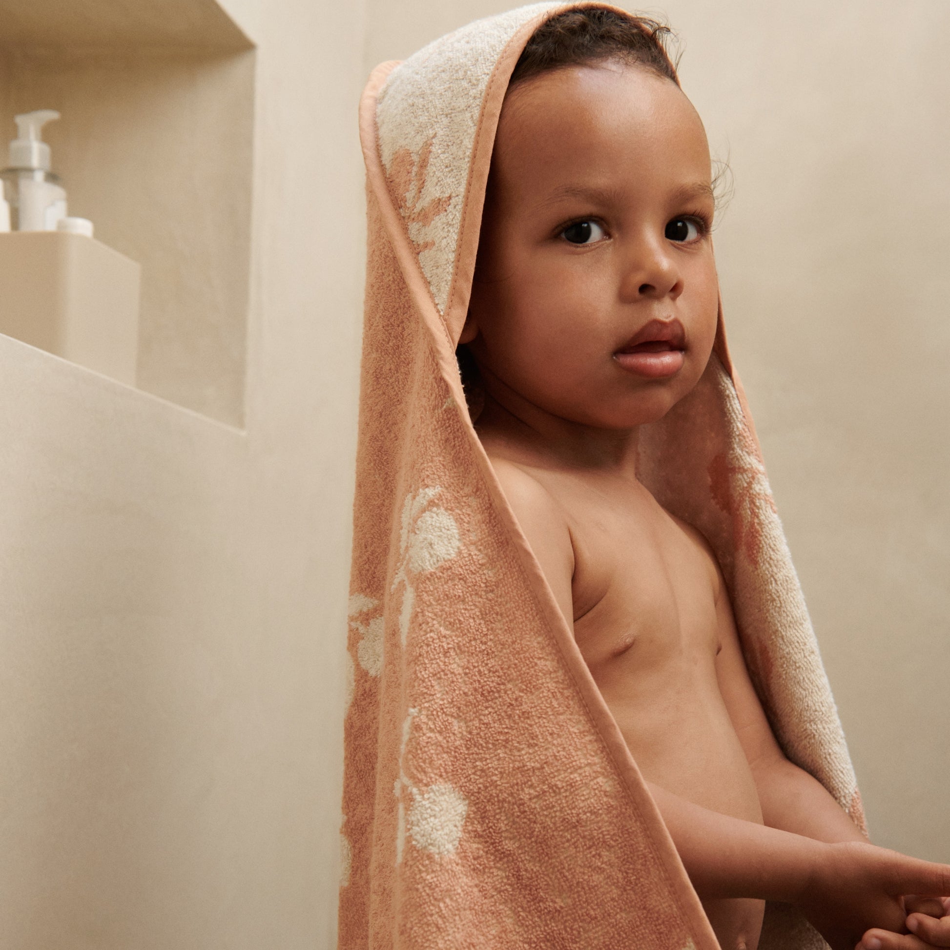 Liewood Alba Hooded Baby Towel - Peach / Sea Shell