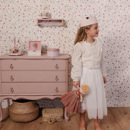 Little Dutch Princess Julia