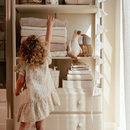 Little Dutch Garland - Little Goose