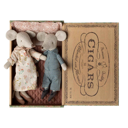 Maileg Grandma & Grandpa Mice in Cigarbox