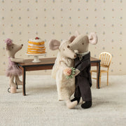 Maileg Mum & Dad Wedding Mice Couple in Box