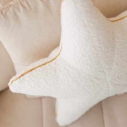 MiniCamp Boucle Seashell & Starfish Cushions - Ecru