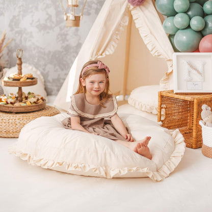 MiniCamp Big Floor Cushion With Ruffled Edges