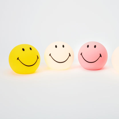 Mr. Maria Smiley Pink Bundle Of Light