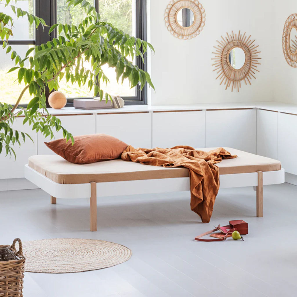 Wood Lounger 90cm White Oak