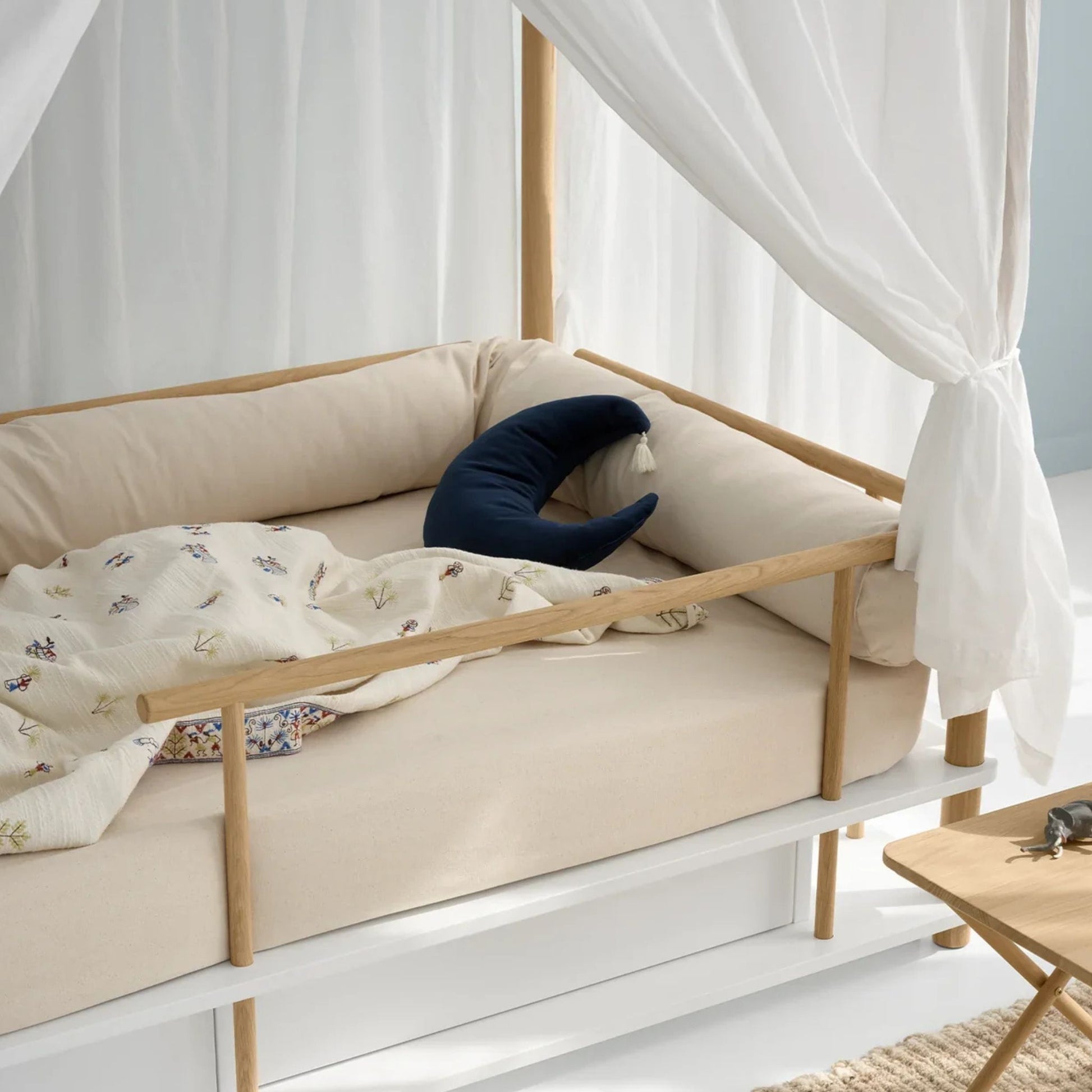 Oliver Furniture Camp Bed Snake - Undyed