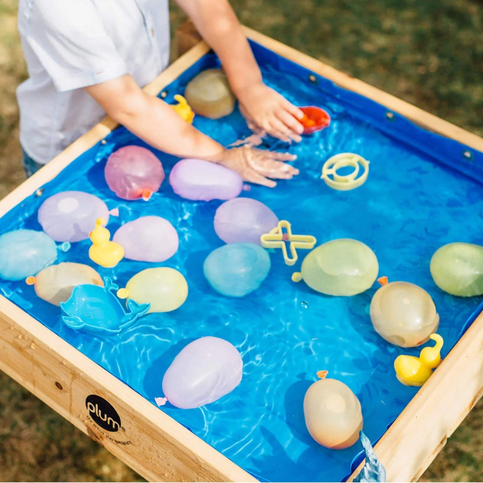 Bench Plum Play Water Table Plum Surdside Sand Pit And Water