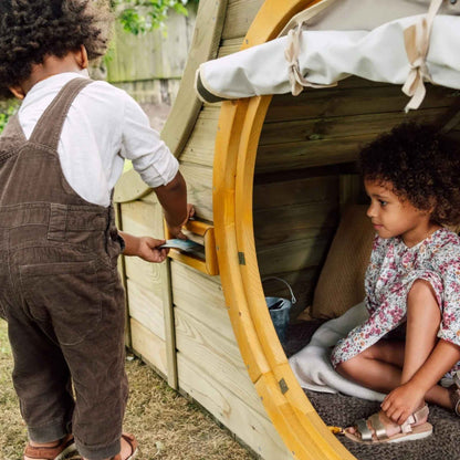Plum Play Discovery Nature Play Hideaway