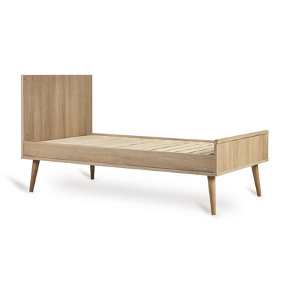 Quax Flow Convertible Cot Bed 140 x 70cm - Honey Ash