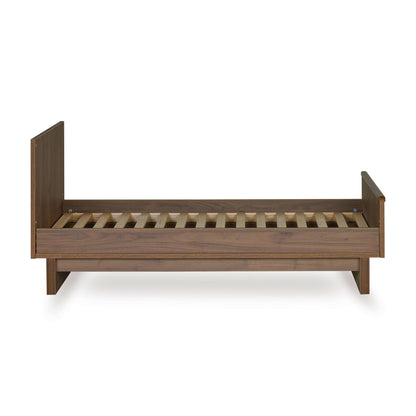 Quax Kyo Convertible Cot Bed 140 x 70cm - Walnut
