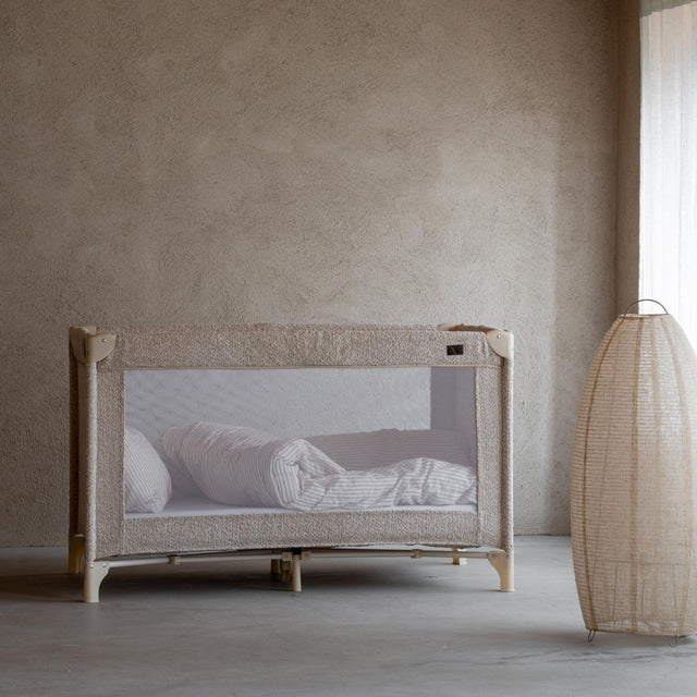 Quax Travel Cot - Boucle Sheep