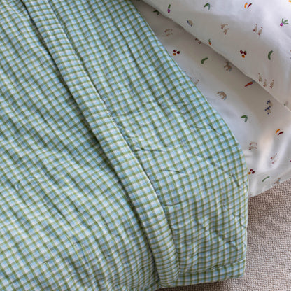 Avery Row Quilted Cotbed Bedspread - Greenhouse Gingham