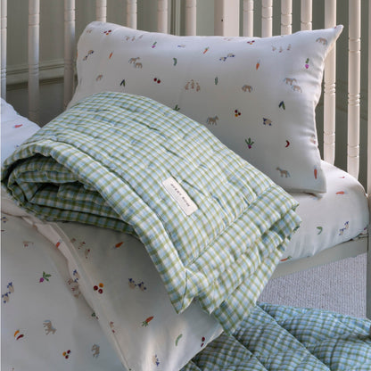 Avery Row Quilted Cotbed Bedspread - Greenhouse Gingham