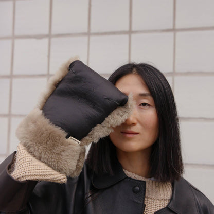 Binibamba Sheepskin Buggy Mittens - Toast