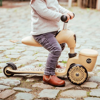 Scoot & Ride Highwaykick 1 Scooter Lifestyle - Leopard