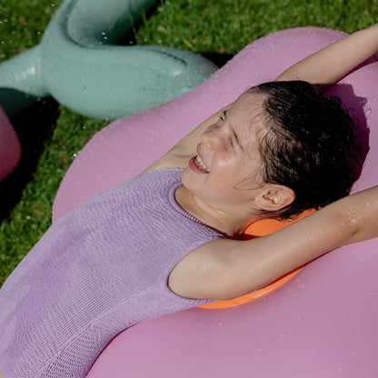 Sunnylife Poppy The Peach Inflatable Sprinkler - Multi
