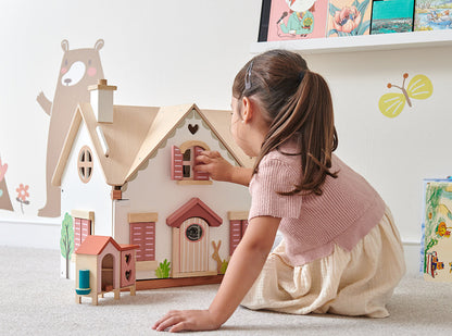 Tender Leaf Cottontail Cottage Dolls House