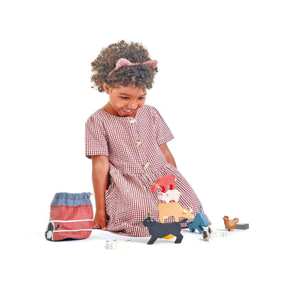 Tender Leaf Stacking Farmyard