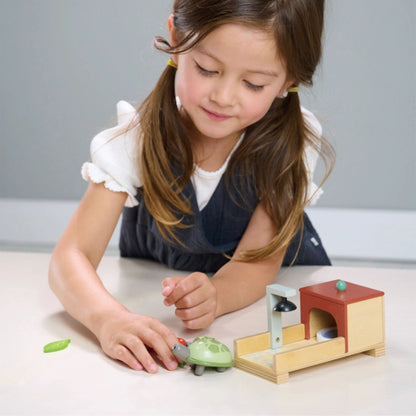 Tender Leaf Tortoise Pet Set