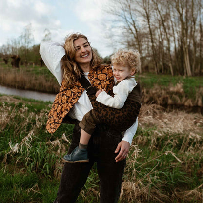 Wildride Toddler Carrier - Brown leopard