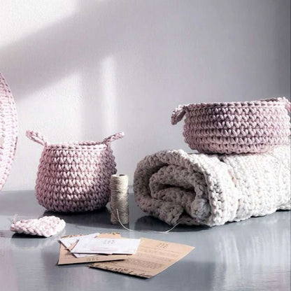 Zuri House Small Flat Basket - Pale Pink