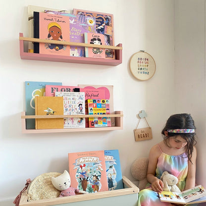 Autumns Corner The Colour Pop Bookshelf