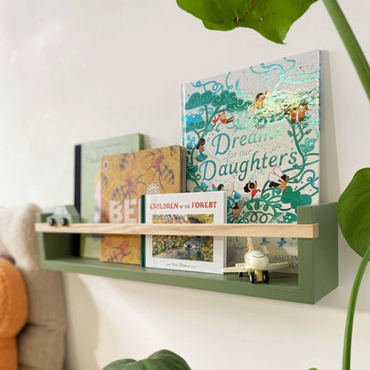 Autumns Corner The Colour Pop Bookshelf