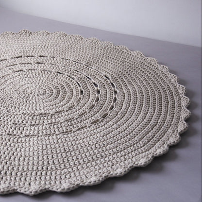 Zuri House Crochet Doily Rug - Beige